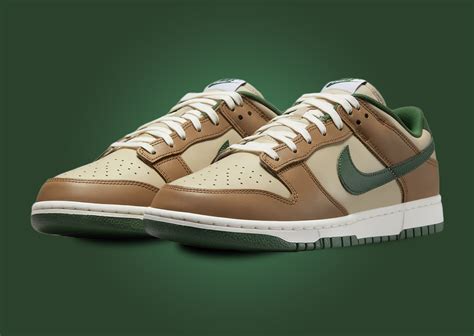 nike dunk low forest green.